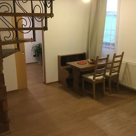 Old House דירה *